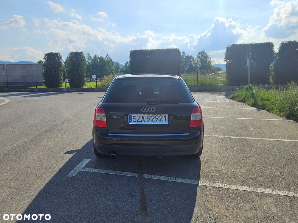 Audi A4 Avant - 6