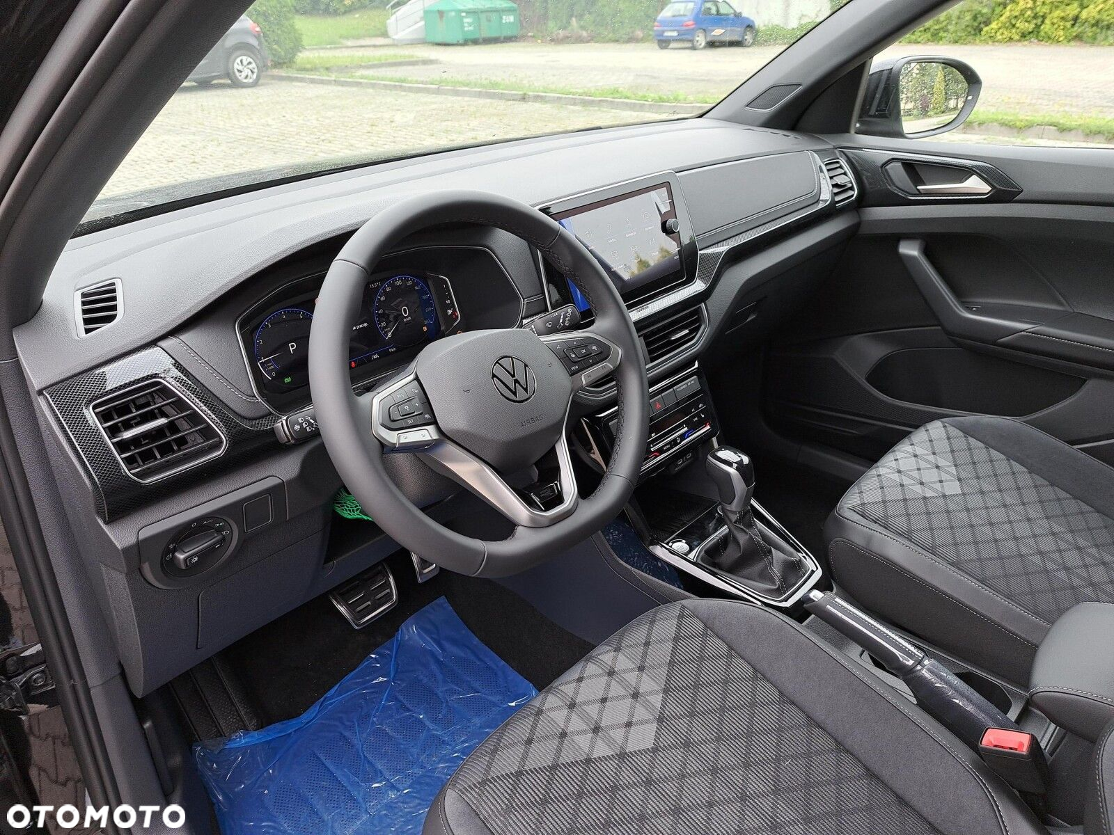 Volkswagen T-Cross 1.0 TSI R-Line Plus DSG - 10