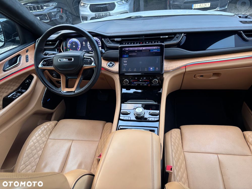 Jeep Grand Cherokee 3.6 V6 Summit - 27