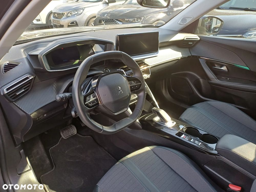 Peugeot 2008 1.2 PureTech Allure Pack S&S EAT8 - 13