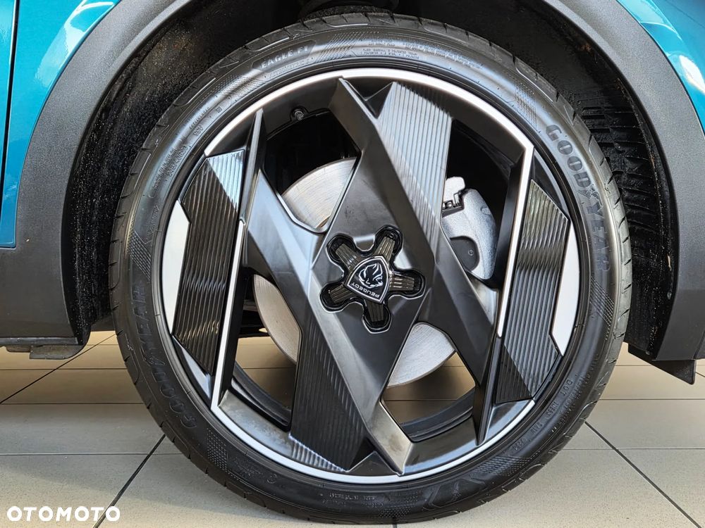 Peugeot 408 1.6 Plug-In Hybrid 180 GT EAT8 - 8