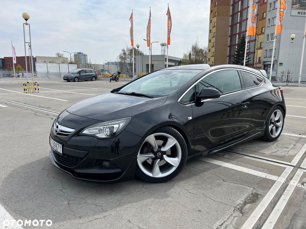 Opel Astra 1.4 Turbo - 1