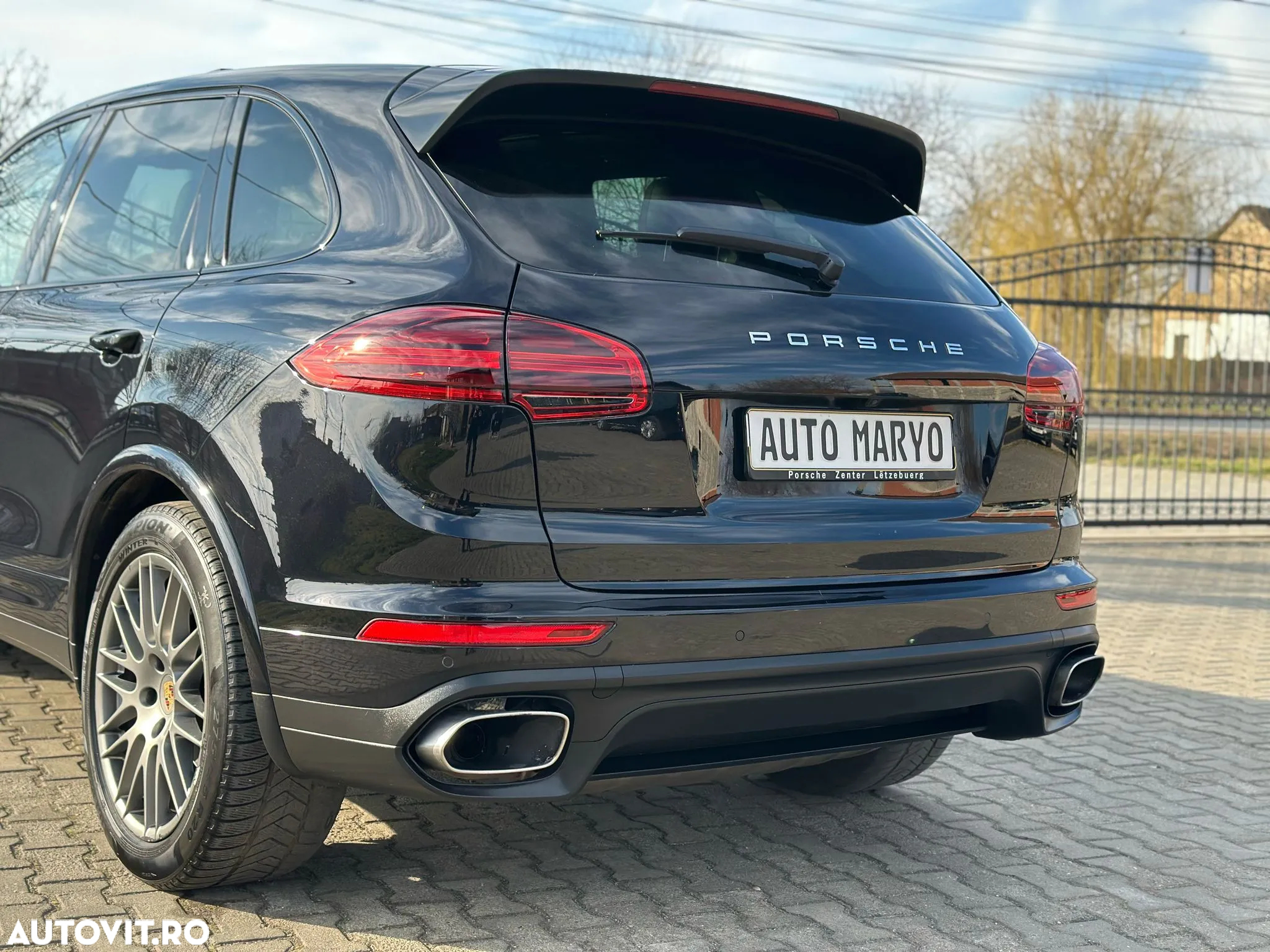 Porsche Cayenne Diesel Platinum Edition - 19