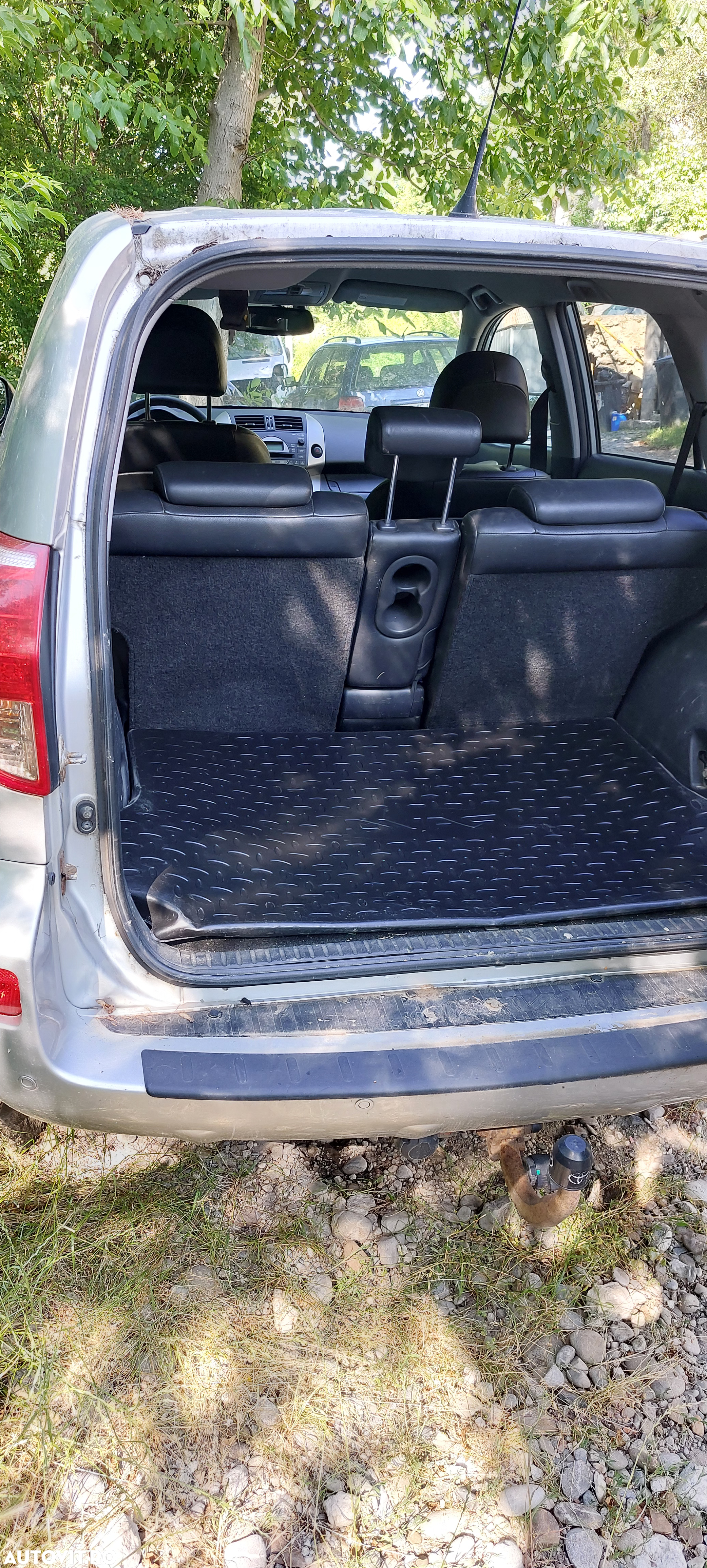 Toyota RAV4 - 7