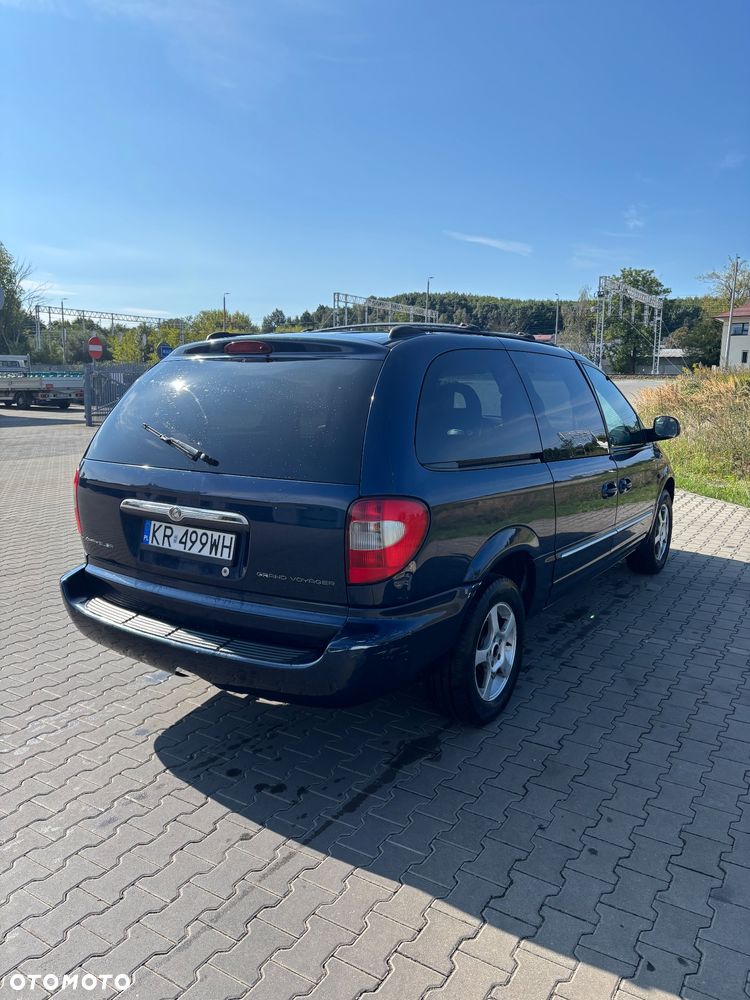 Chrysler Grand Voyager 3.3L LX - 4