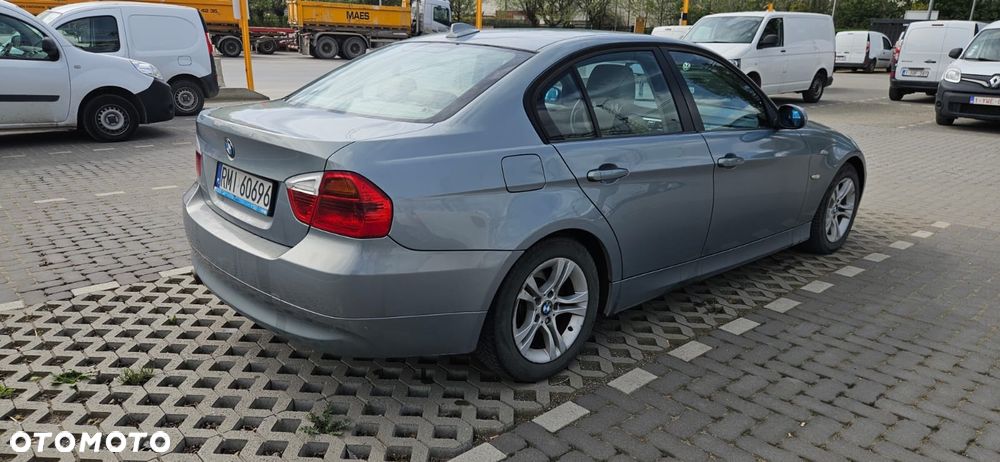BMW Seria 3 320d DPF - 4