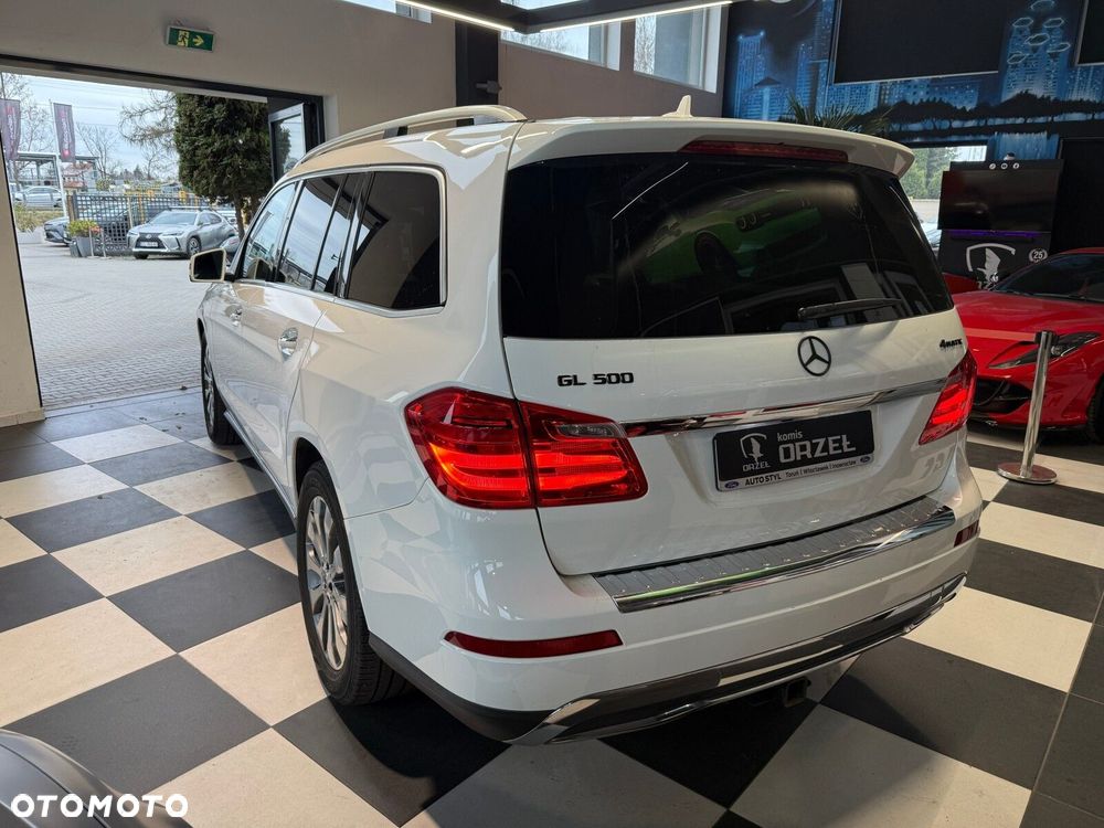 Mercedes-Benz GL - 7