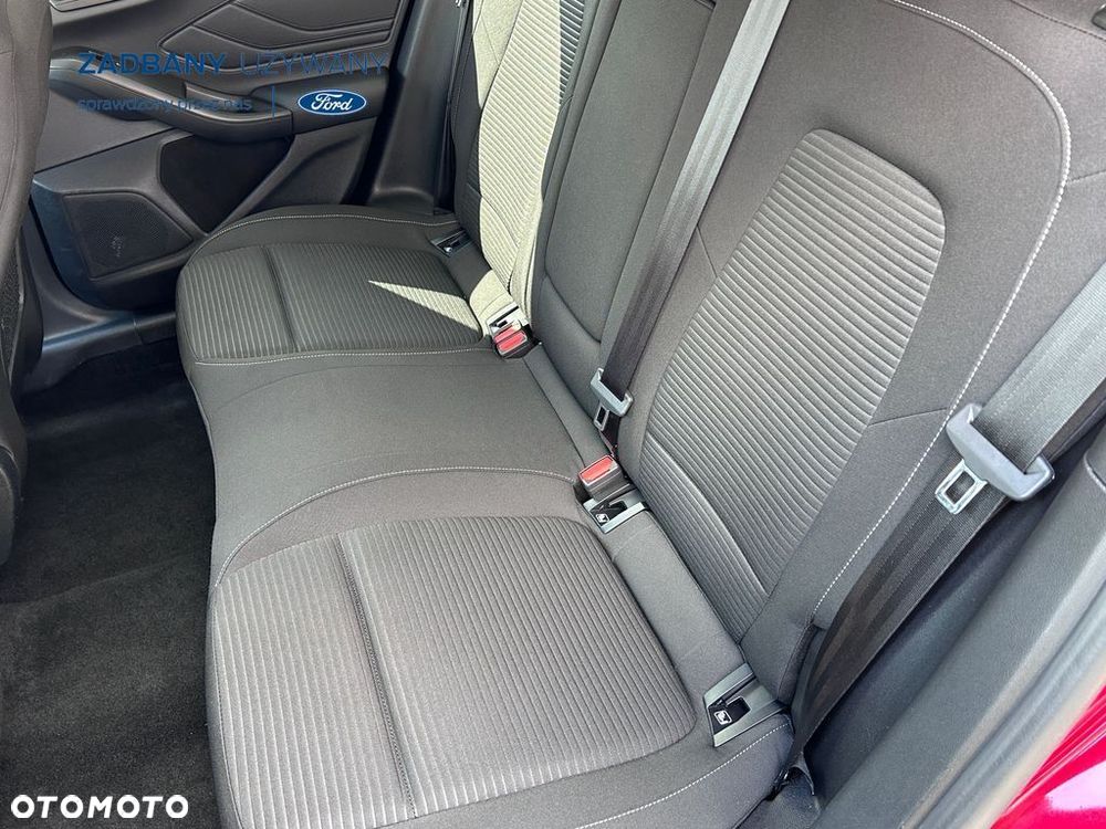 Ford Focus - 13