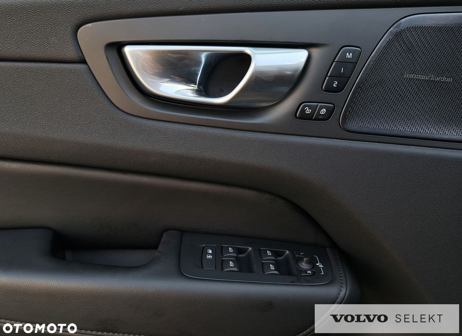 Volvo XC 60 - 30