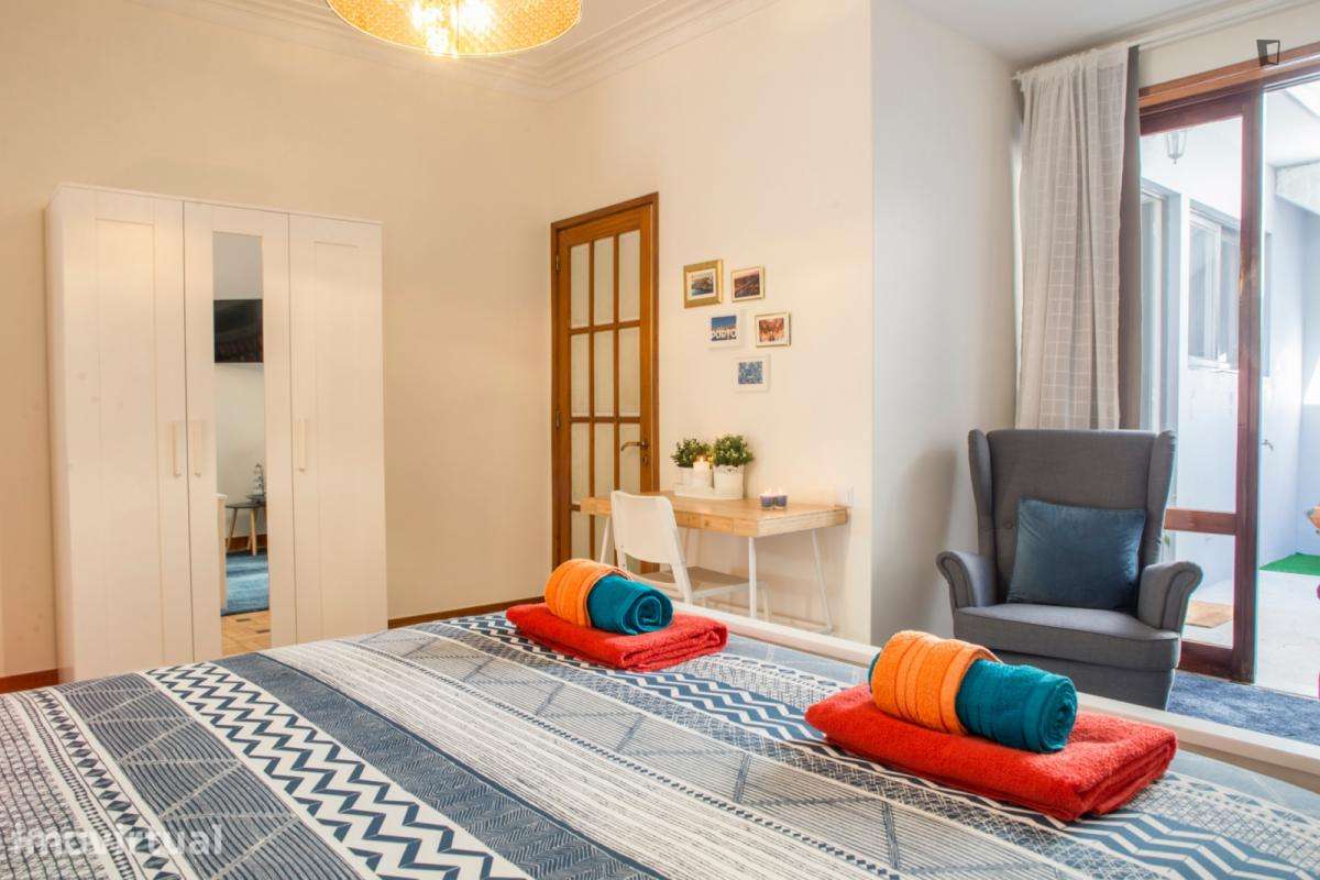 Quarto - localizado em Matosinhos Porto - View 4