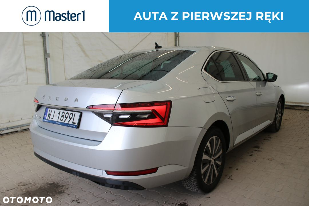 Skoda Superb 2.0 TDI SCR Ambition DSG - 4