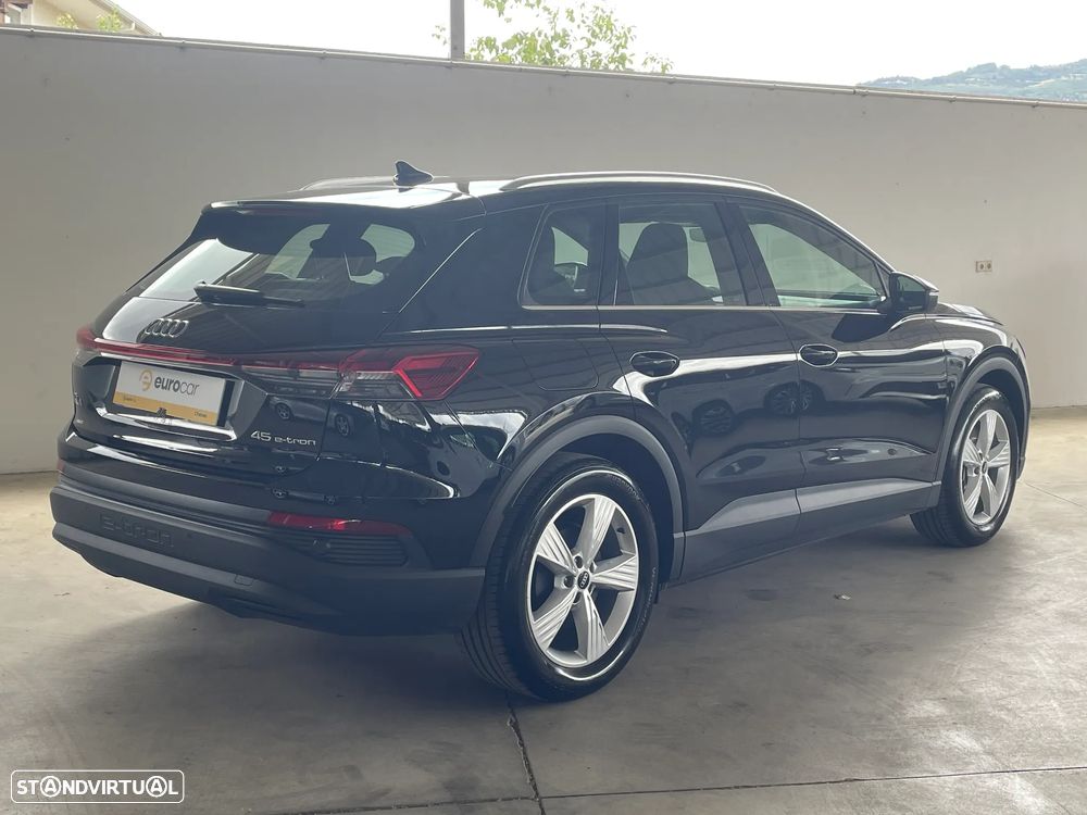 Audi Q4 e-tron 45 82 kWh SE Business Plus - 5
