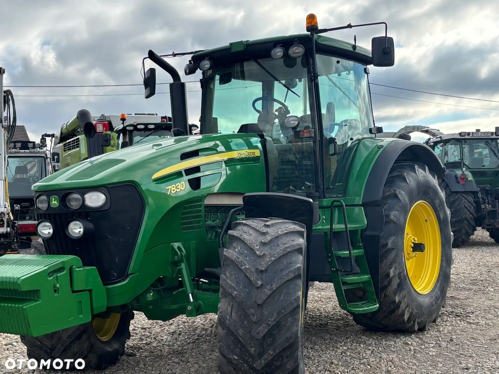 John Deere 7830 - 1
