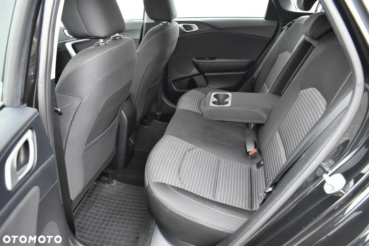 Kia Ceed 1.5 T-GDI M DCT - 13