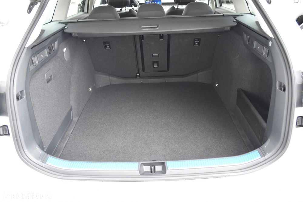 Skoda Superb 2.0 TDI SCR 4x4 Selection DSG - 39