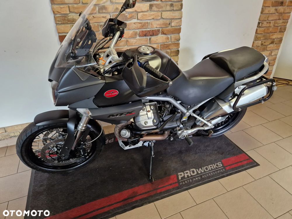 Moto Guzzi Stelvio - 6