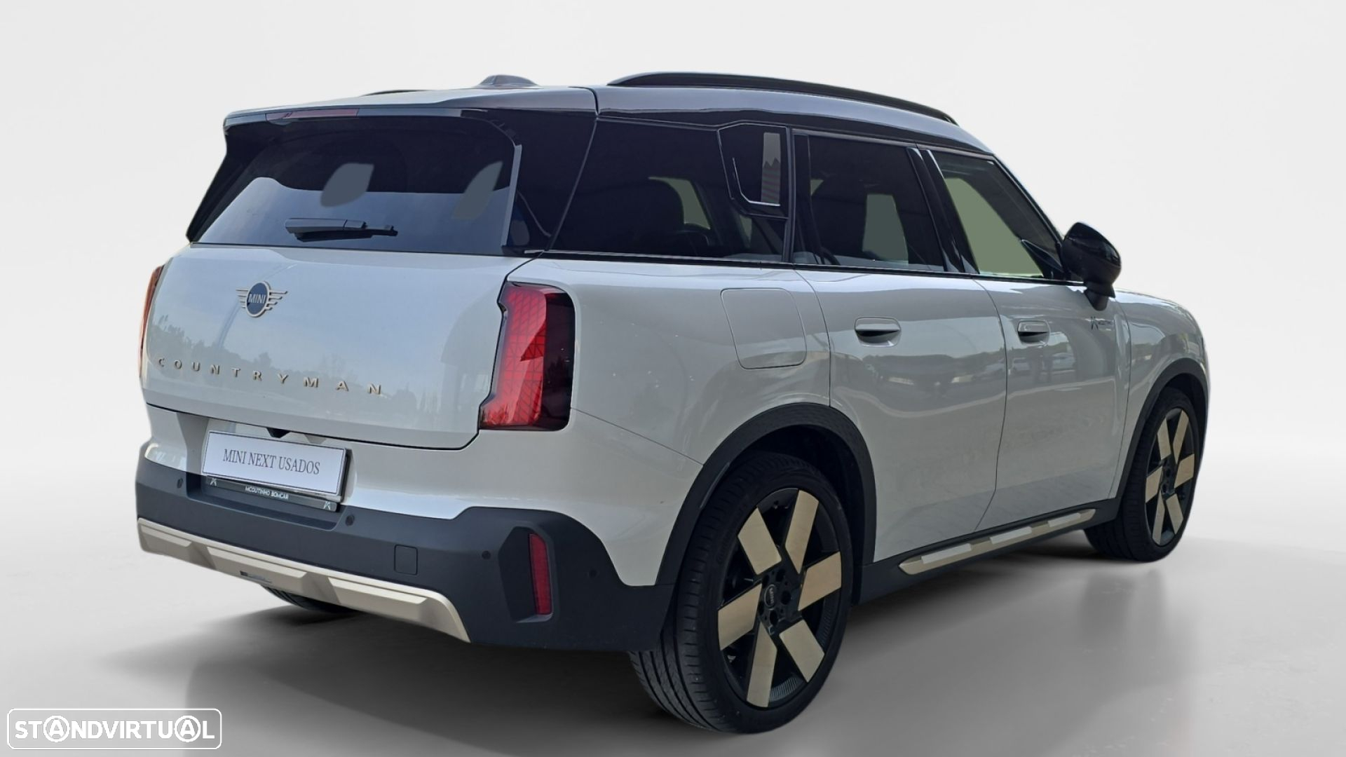 MINI Countryman E Favoured L - 4
