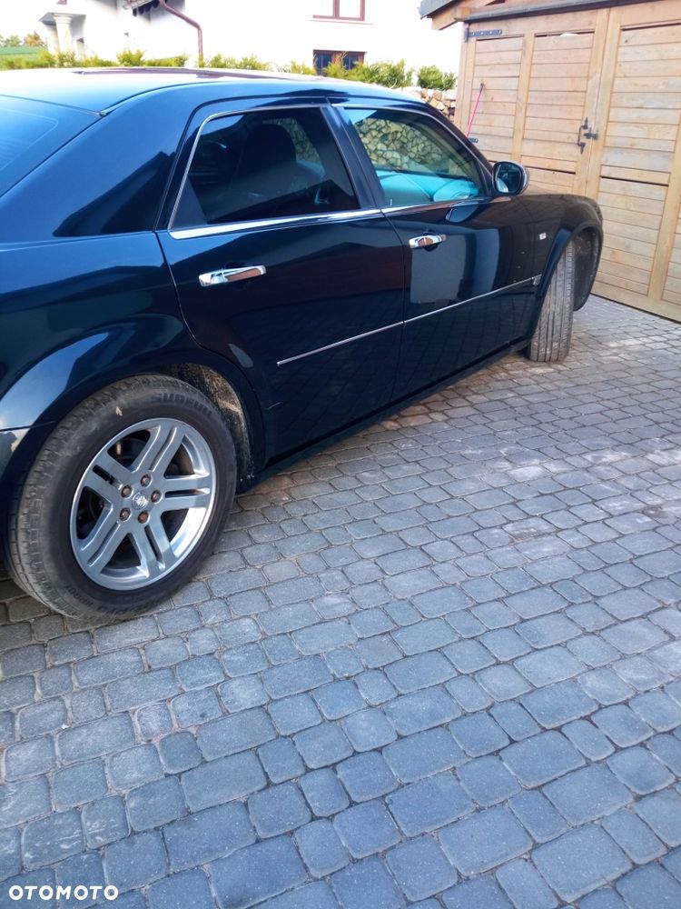 Chrysler 300C - 7