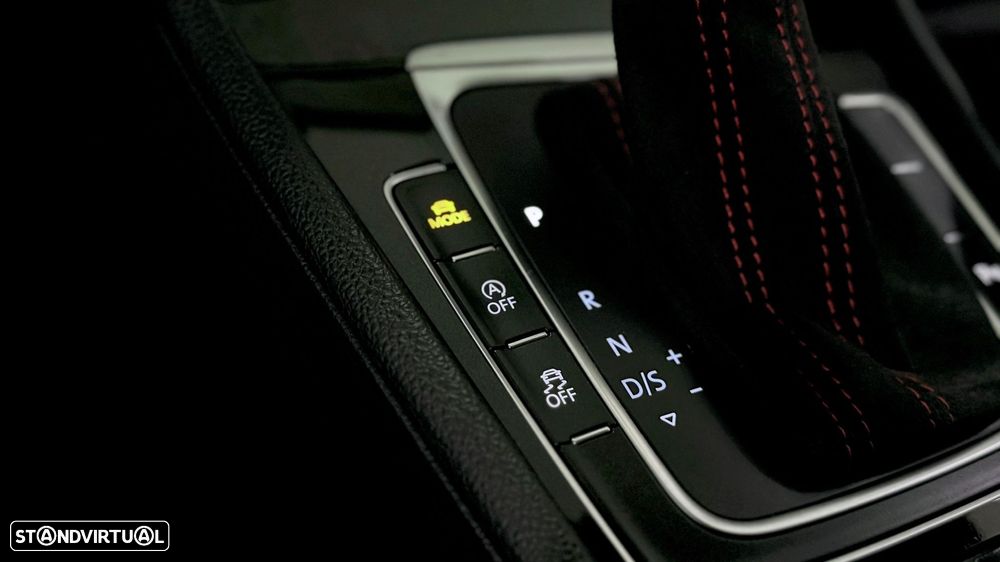 VW Golf 2.0 TSI GTi TCR DSG - 42