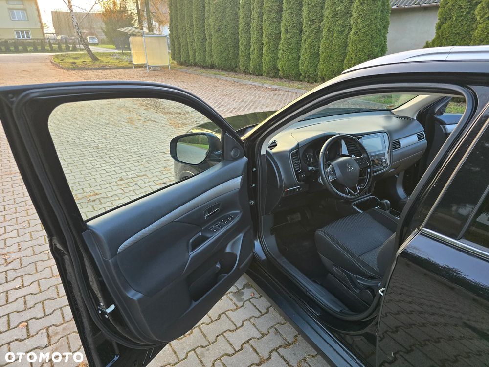 Mitsubishi Outlander 2.0 2WD CVT Edition - 6