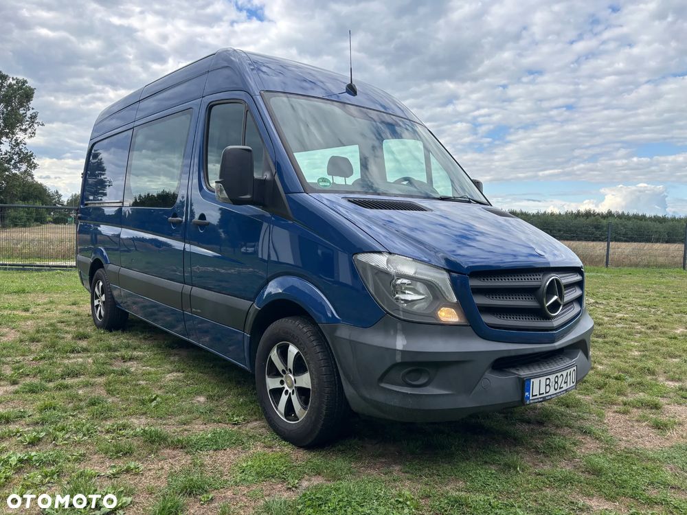 Mercedes-Benz Sprinter - 2