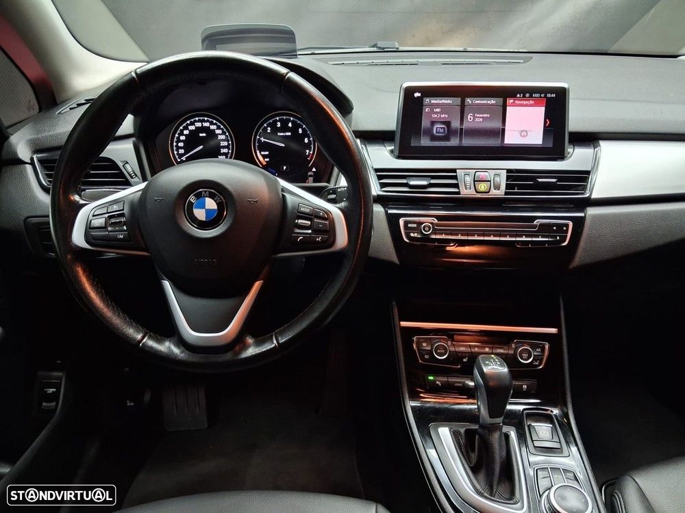 BMW 225xe Active Tourer Advantage - 10