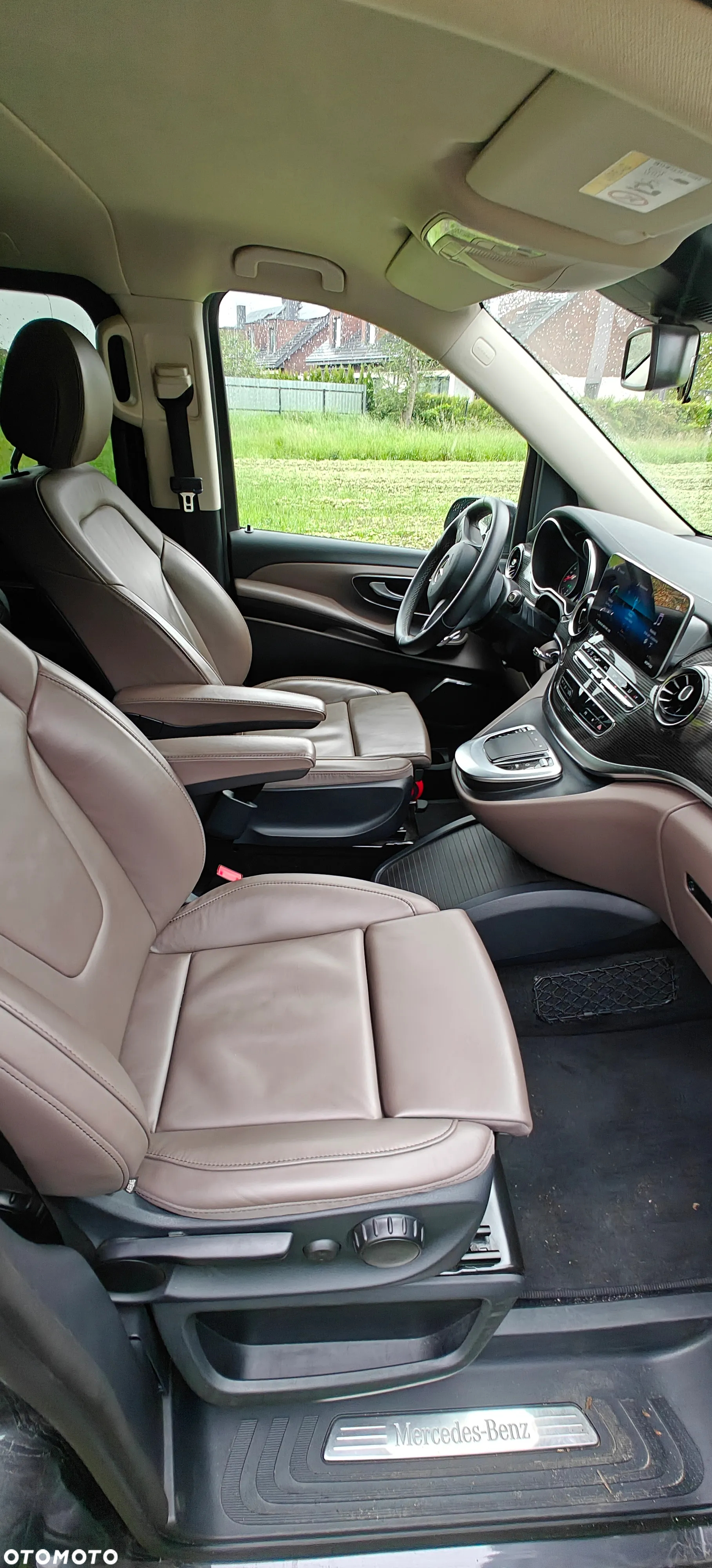 Mercedes-Benz Klasa V 300 d 9G-Tronic (d³ugi) - 10