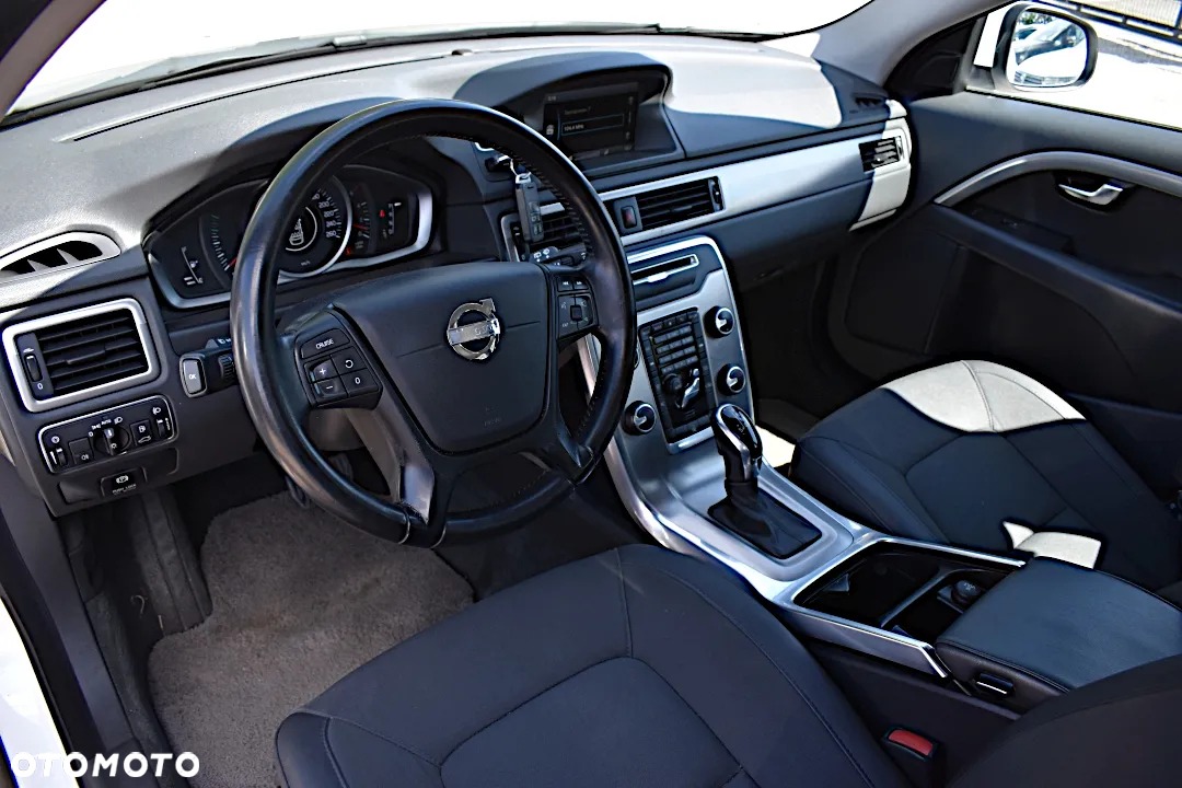 Volvo V70 - 33
