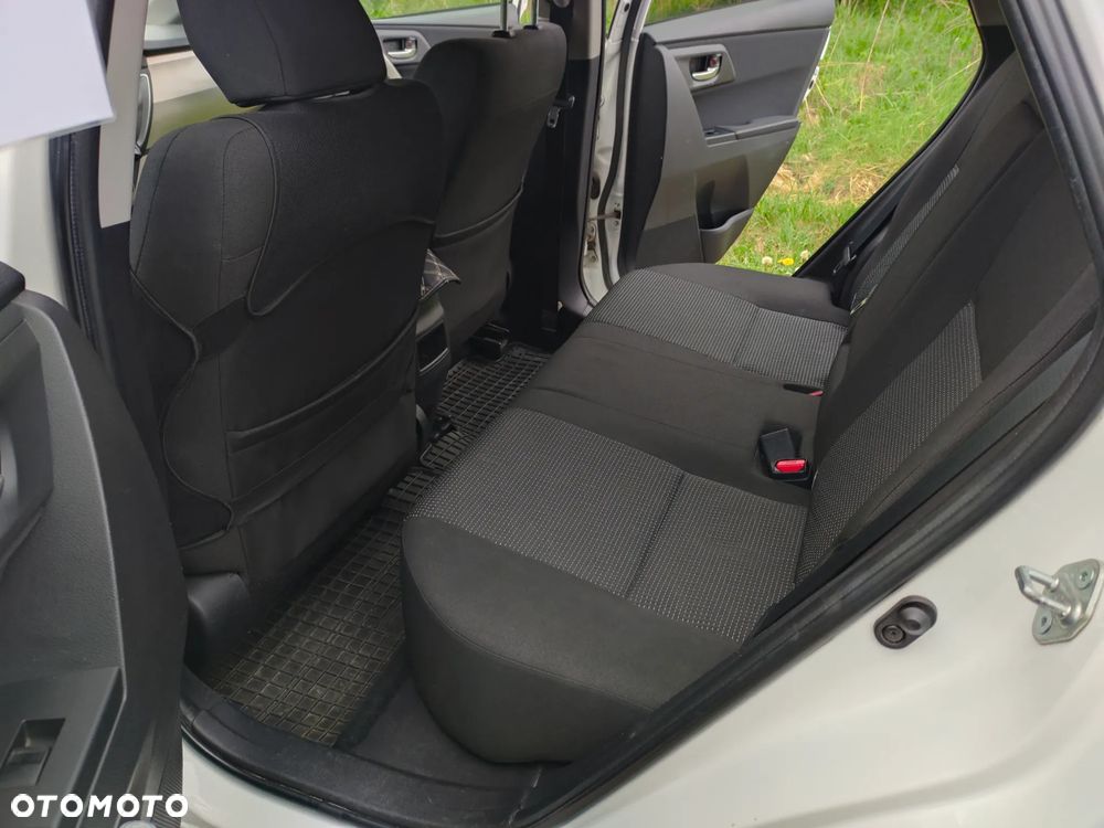 Toyota Auris - 8