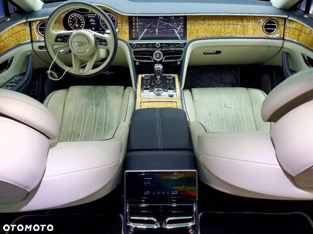 Bentley Flying Spur - 9