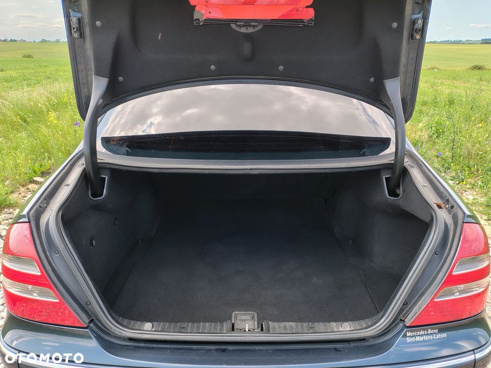 Mercedes-Benz Klasa E 220 CDI Avantgarde - 9