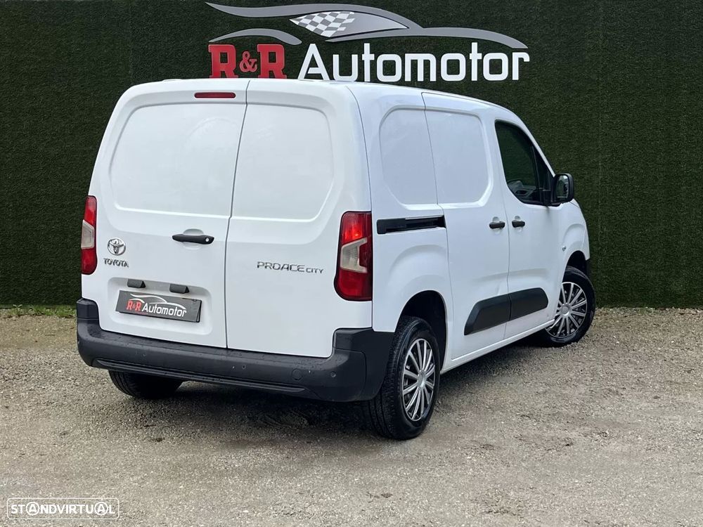 Toyota proace city 1.5d l1 comfort iva dedutÍvel - 2