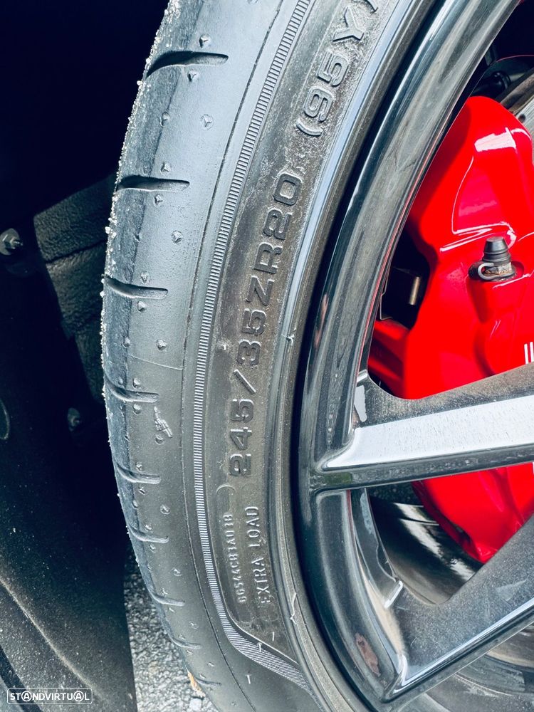 Porsche 911 Série F - 9