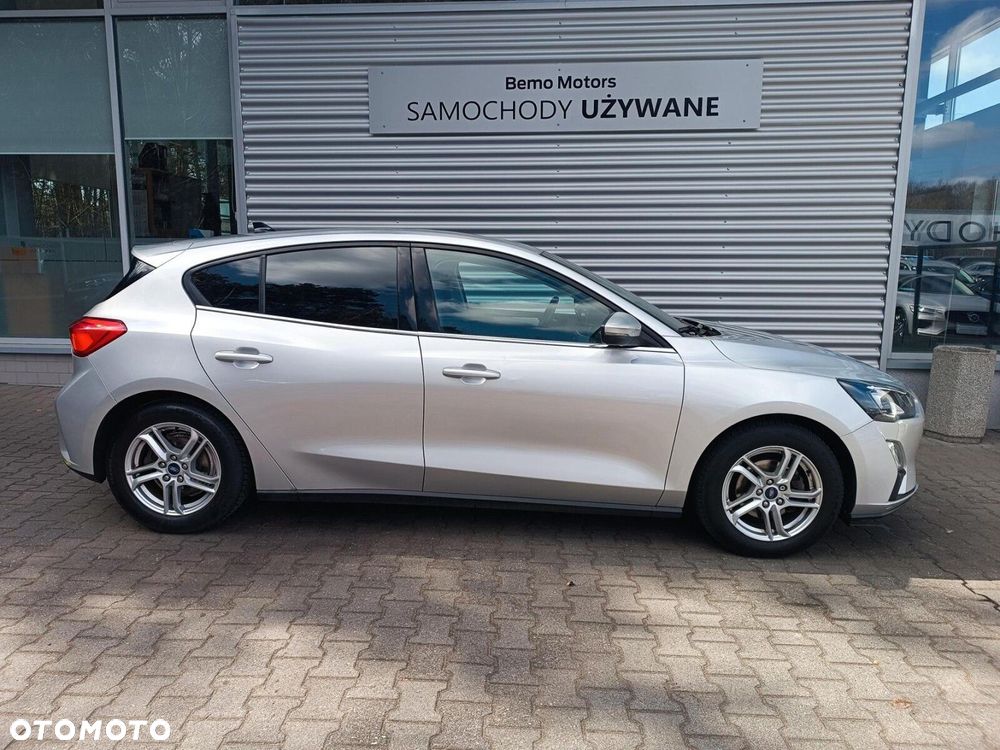 Ford Focus - 8