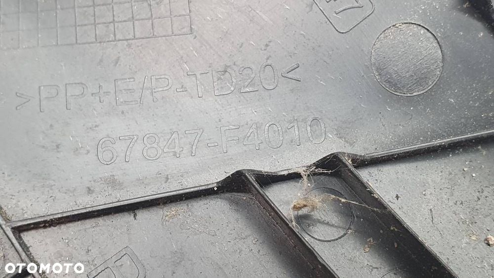 ZAŚLEPKI TAPICERKI BAGAŻNIKA KLAPY TOYOTA C-HR 67765-F4010 67766-F4010 - 8