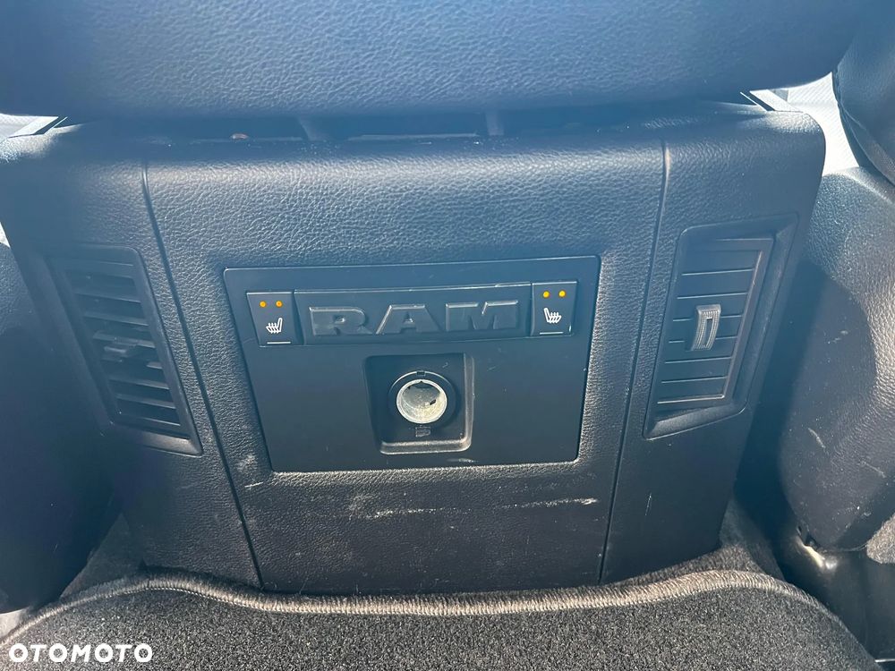 RAM 1500 Crew Cab Laramie - 40