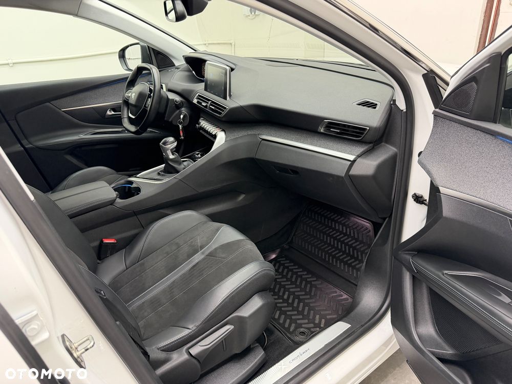 Peugeot 3008 BlueHDi 130 Stop & Start Crossway - 25