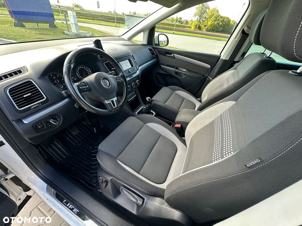 Volkswagen Sharan 2.0 TDI BlueMotion Technology Life - 15