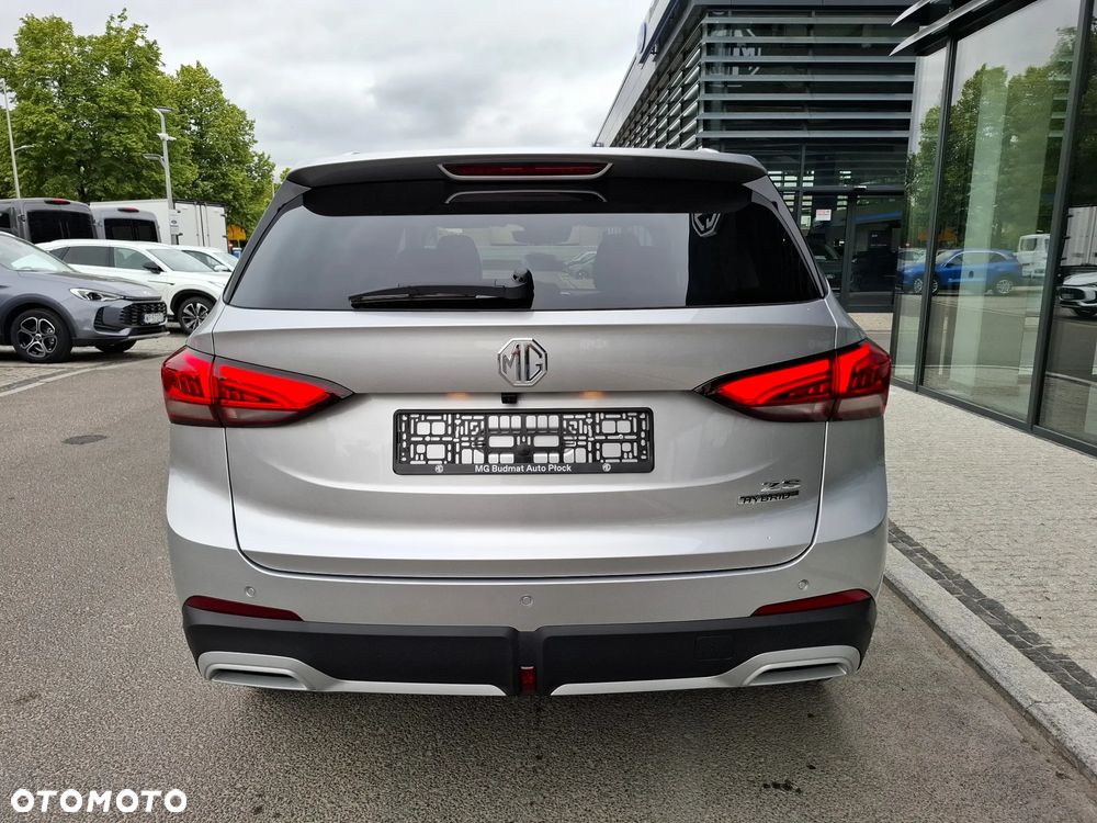 MG ZS Hybrid+ - 4