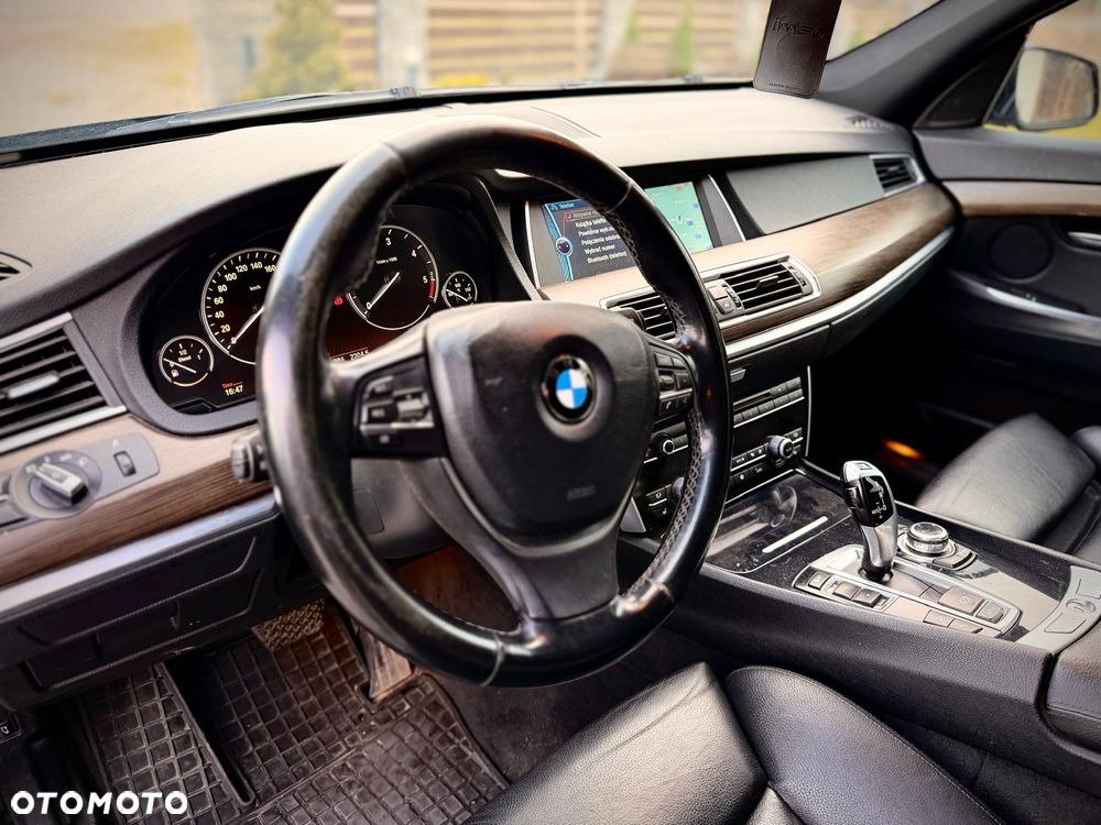 BMW Seria 5 - 8