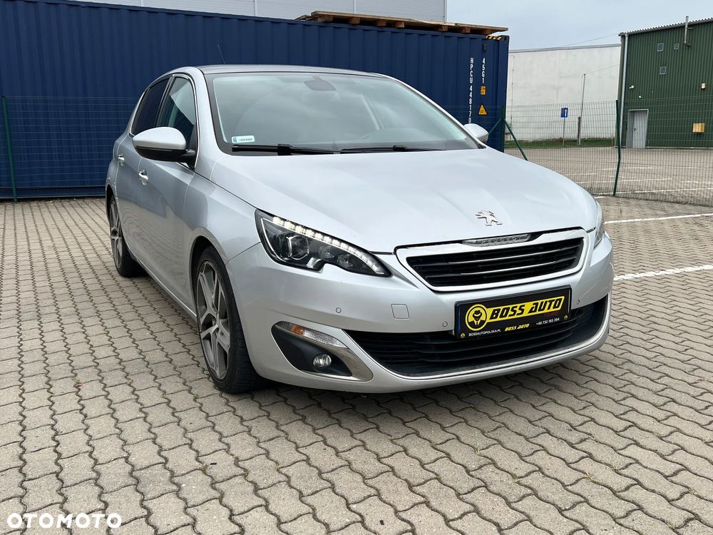 Peugeot 308 - 1