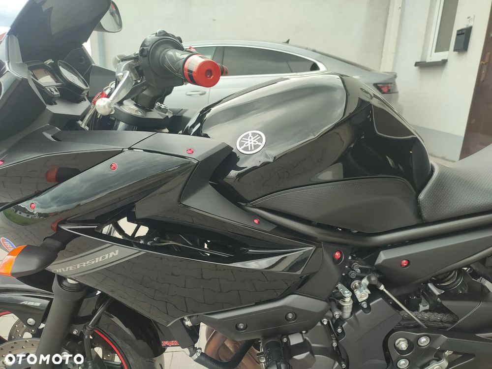 Yamaha XJ - 10
