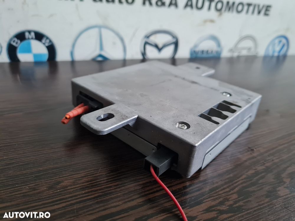 Modul Confort Amplificator Antena Control Radio Land Rover Range Rover Sport L320 Discovery 3/4 Cod XRA500030 Dezmembrez Range Rover Sport L320 2.7 Tdv6 Motor 276DT - Dezmembrari Arad - 6