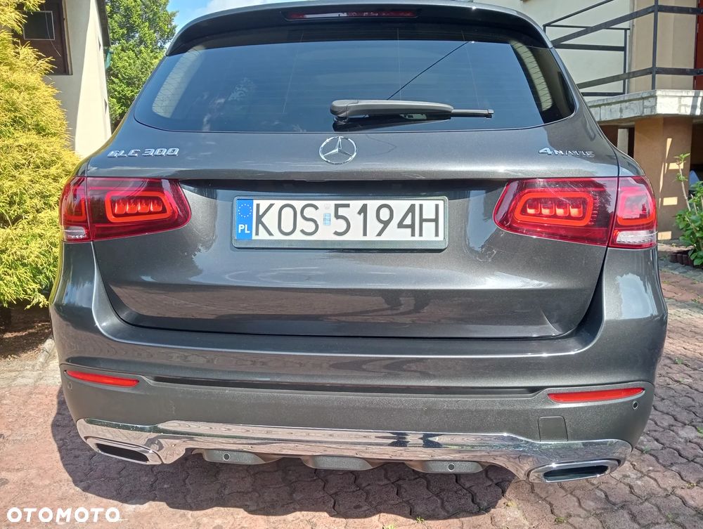 Mercedes-Benz GLC 300 4Matic 9G-TRONIC - 7