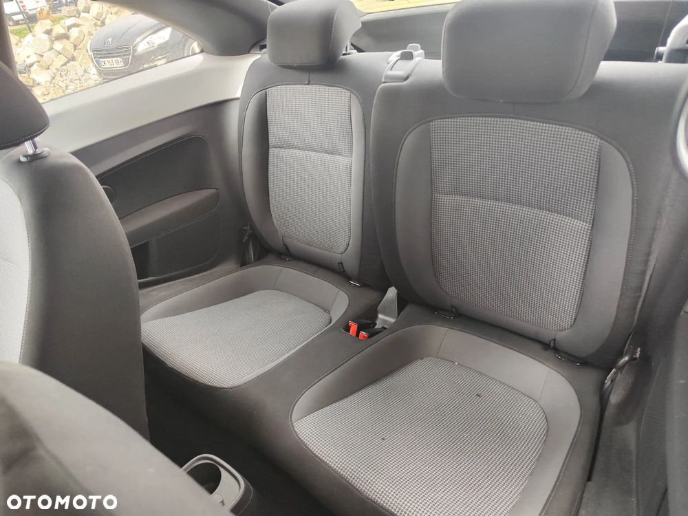 Volkswagen Beetle - 14