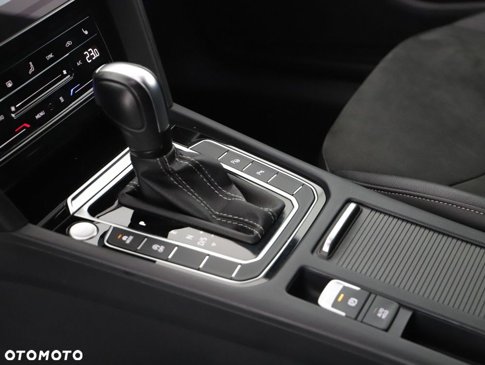 Volkswagen Arteon Shooting Brake 2.0 TDI 4Motion R-Line DSG - 14