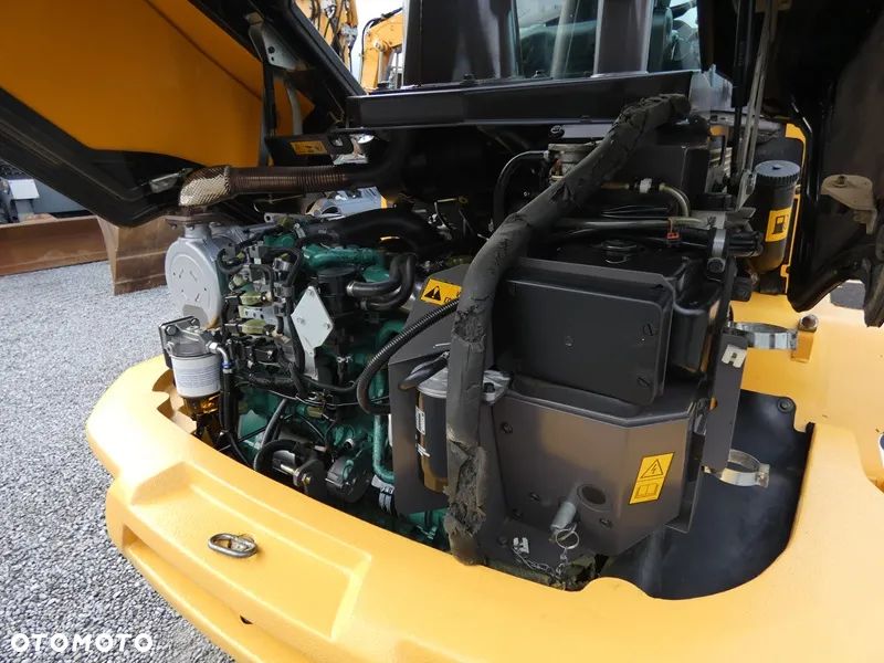 Volvo L30G Z Niemiec / 5.774mtg / kilka sztuk / - 15