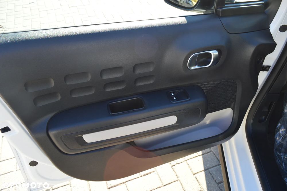 Citroën C3 1.2 PureTech Feel - 25