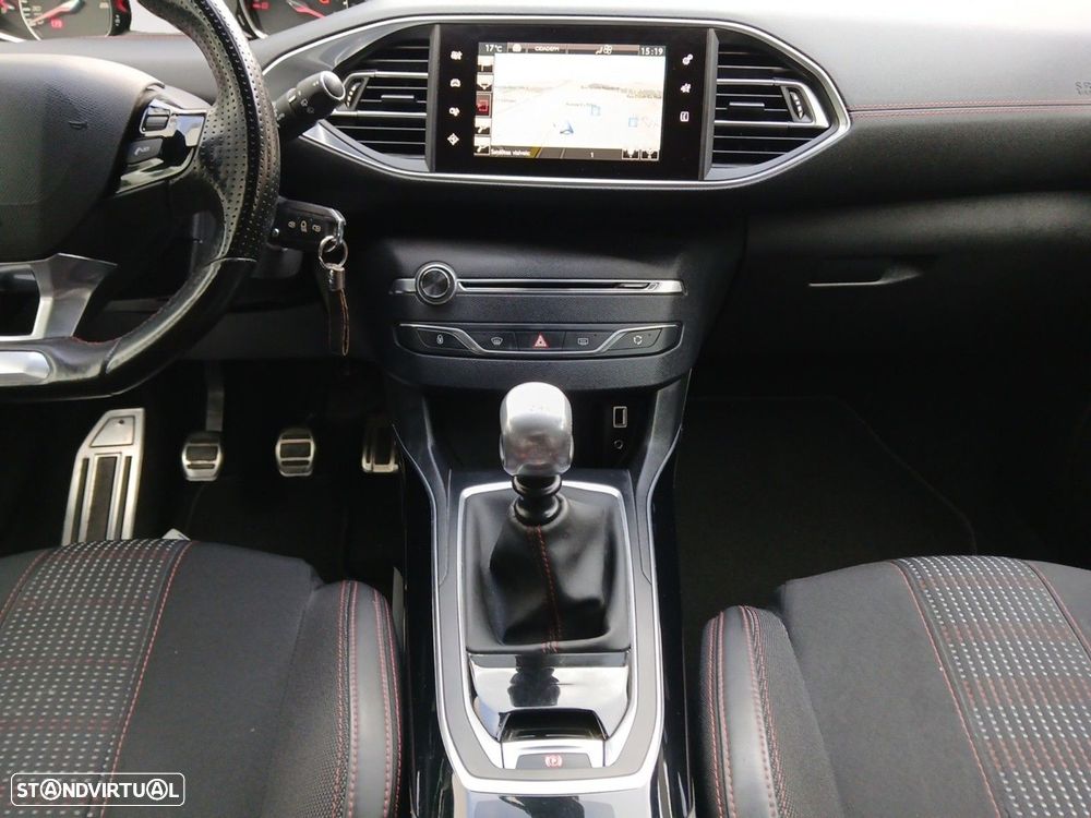 Peugeot 308 SW 1.6 BlueHDi GT Line — fotografia 11