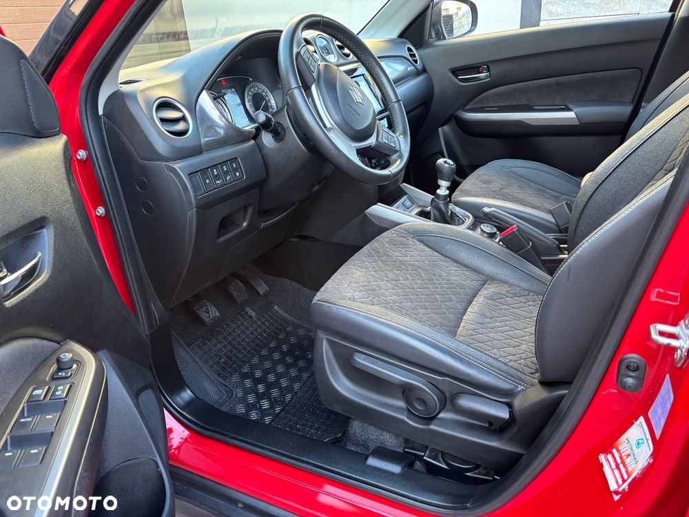 Suzuki Vitara 1.4 Boosterjet Hybrid Allgrip Comfort+ "SHINKAI" - 11